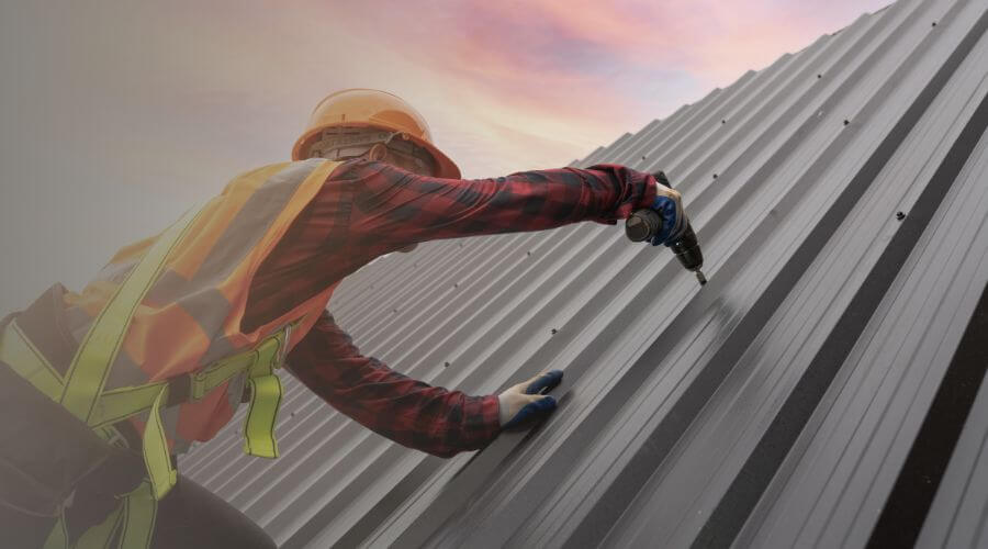 Professional residential roofers in Brandeis, CA